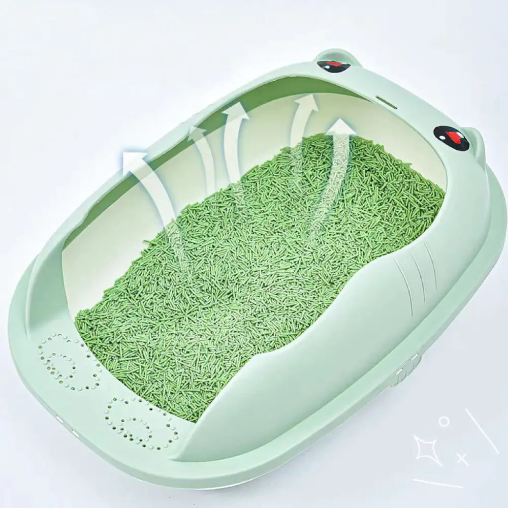 Semi-Enclosed Cat Litter Box with Scoop - Easy to Clean & Durable